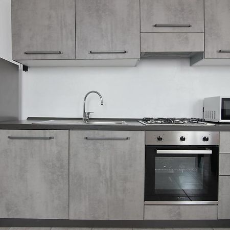 Italianway - Piazza Amendola 14 Appartement Como Buitenkant foto